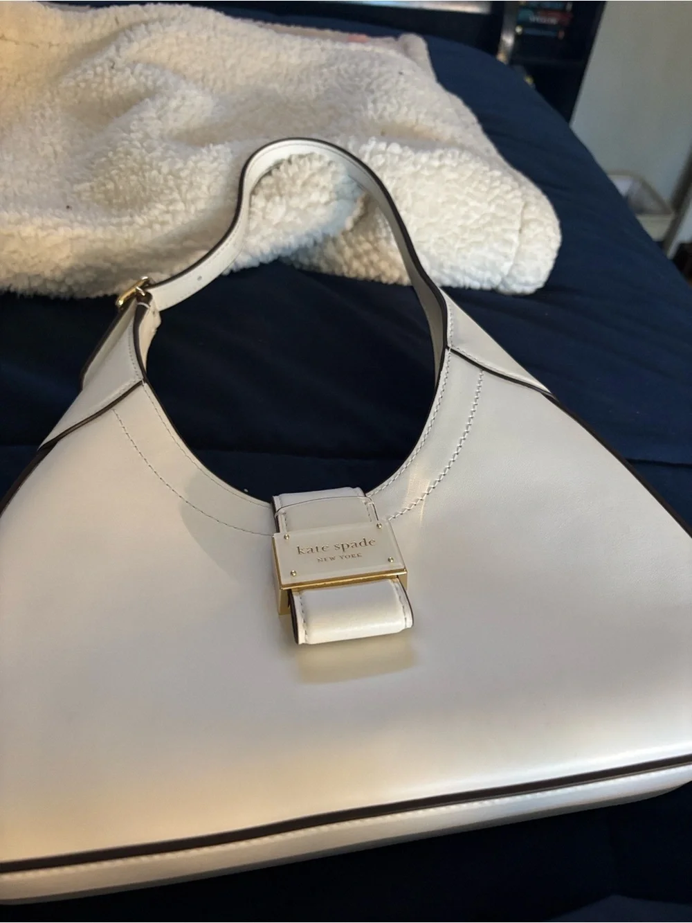 Spade Nouveau Small Shoulder Bag with Gold Hardware